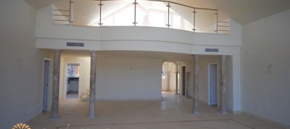 3 bedrooms Penthouse in Marbella, Spain No. 1365 16