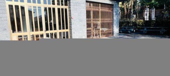 11 غرف نوم فيلا في Maccagno con Pino e Veddasca, Italy رقم 178386 8