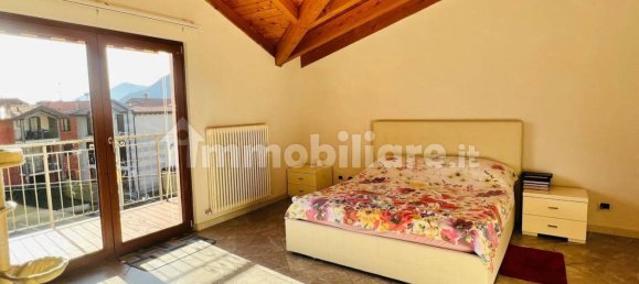 11 غرف نوم فيلا في Maccagno con Pino e Veddasca, Italy رقم 178386 20