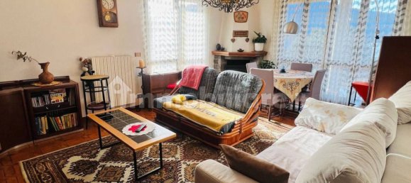 11 غرف نوم فيلا في Maccagno con Pino e Veddasca, Italy رقم 178386 26