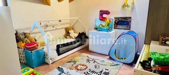 11 غرف نوم فيلا في Maccagno con Pino e Veddasca, Italy رقم 178386 23