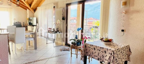 11 غرف نوم فيلا في Maccagno con Pino e Veddasca, Italy رقم 178386 13