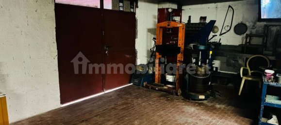 11 غرف نوم فيلا في Maccagno con Pino e Veddasca, Italy رقم 178386 44