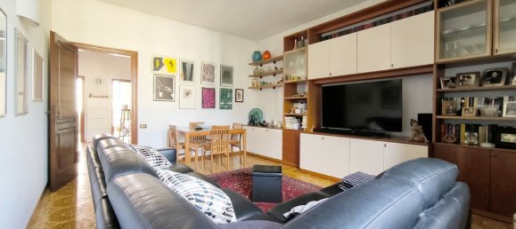 11 rooms Villa in Carrara, Italy No. 48373 19