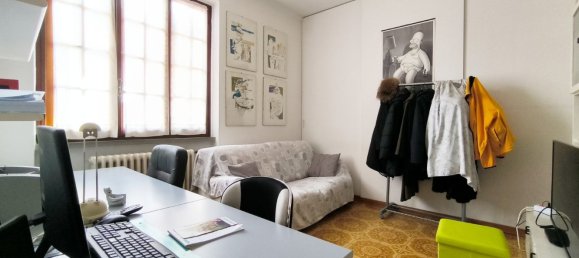 11 rooms Villa in Carrara, Italy No. 48373 20