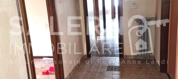 6 rooms Apartment in Sala Consilina, Italy No. 101210 5