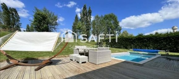 3 Schlafzimmer Haus in Pruniers, France, Nr. 305527 2