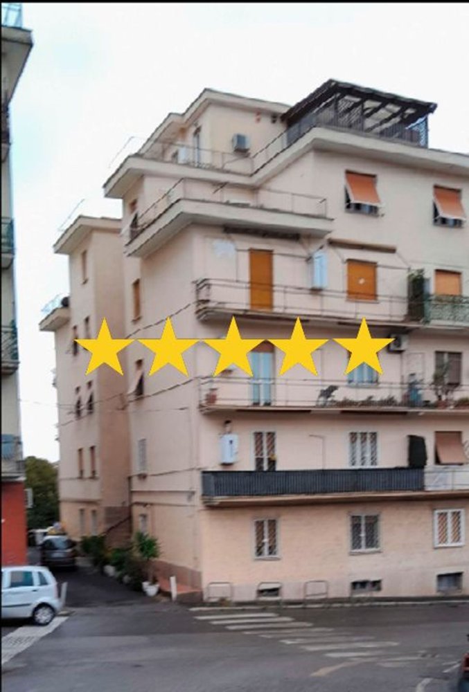 Apartamento de 3 dormitorios en Bracciano, Italy No. 382791