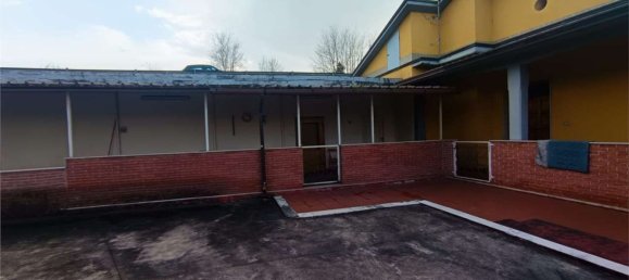 7 rooms House in Benevento, Italy No. 308175 32