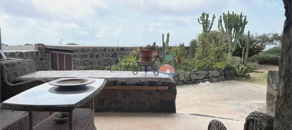 Casa de 4 dormitorios en Pantelleria, Italy No. 340598 22