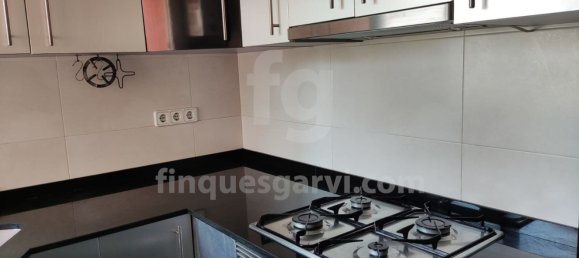 Apartamento de 3 dormitorios en Sants-Montjuïc, Spain No. 170673 5