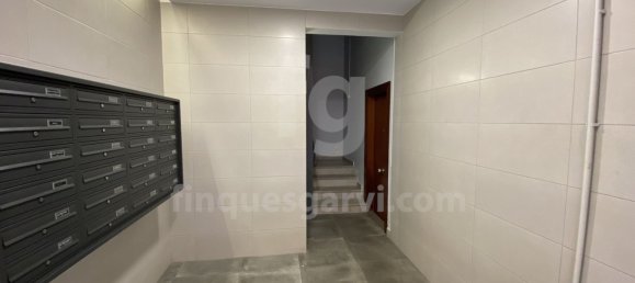 Apartamento de 3 dormitorios en Sants-Montjuïc, Spain No. 170673 27