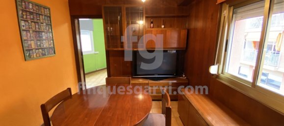 Apartamento de 3 dormitorios en Sants-Montjuïc, Spain No. 170673 2