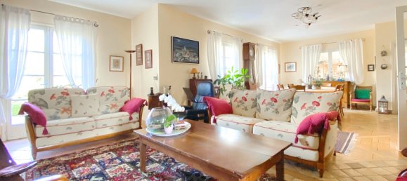 5 bedrooms House in Le Coudray, France No. 245162 17