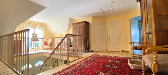 5 bedrooms House in Le Coudray, France No. 245162 4