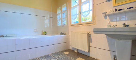 5 bedrooms House in Le Coudray, France No. 245162 13