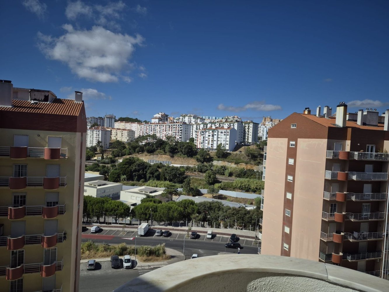 Apartamento de 2 dormitorios en Rio de Mouro, Portugal No. 334110