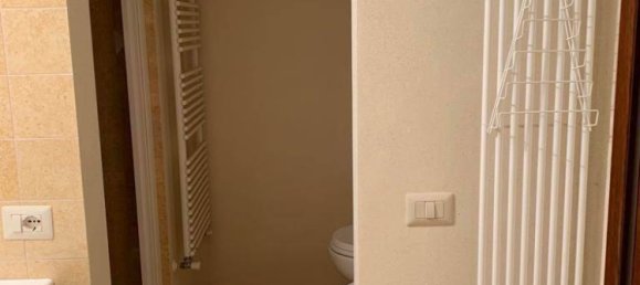 1 bedroom Apartment in Reggello, Italy No. 38843 4