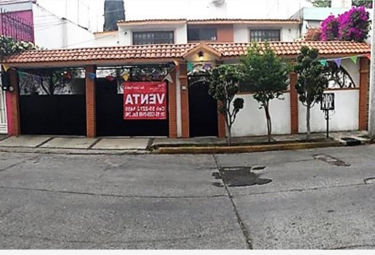 3 bedrooms House in Naucalpan de Juarez, Mexico No. 225030