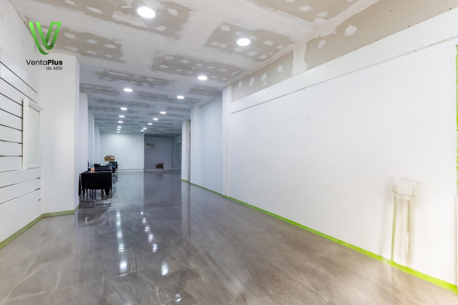 98m² Commercial property in Llucmajor, Spain No. 145450