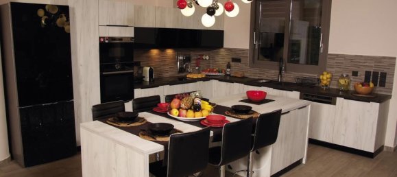 Villa T5 em Kalyvia Thorikou, Greece N.º 4511 30