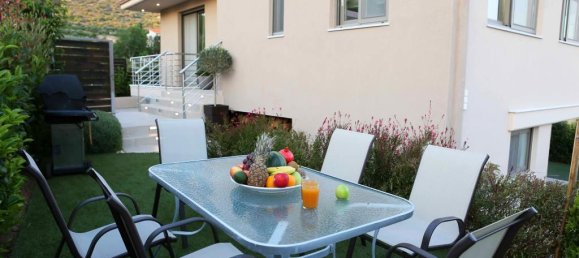 Villa T5 em Kalyvia Thorikou, Greece N.º 4511 4