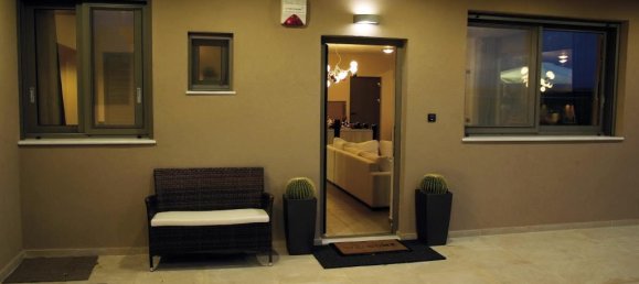 Villa T5 em Kalyvia Thorikou, Greece N.º 4511 8