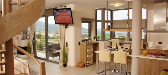 Villa T5 em Kalyvia Thorikou, Greece N.º 4511 11