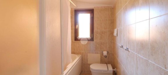Apartamento de 3 dormitorios en Ortona, Italy No. 39757 39