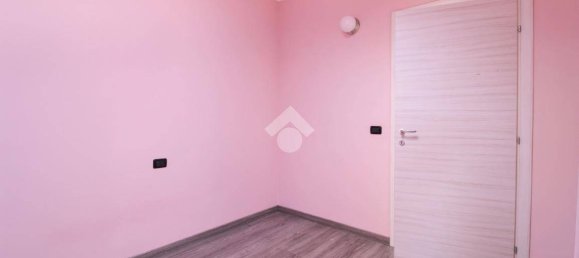 Apartamento de 3 dormitorios en Ortona, Italy No. 39757 35