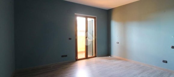 Apartamento de 3 dormitorios en Ortona, Italy No. 39757 45