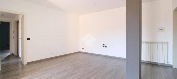 Apartamento de 3 dormitorios en Ortona, Italy No. 39757 18