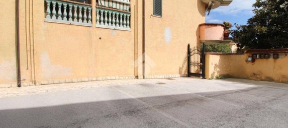 Apartamento de 3 dormitorios en Ortona, Italy No. 39757 53