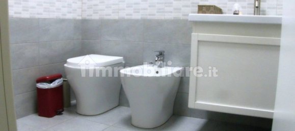 3 rooms Office in Turin, Italy No. 75253 12