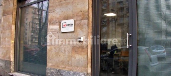 3 rooms Office in Turin, Italy No. 75253 27