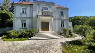 10 rooms Villa in Baden, Austria No. 157626