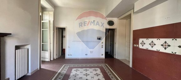 Apartamento de 15 dormitorios en Matera, Italy No. 326304 20