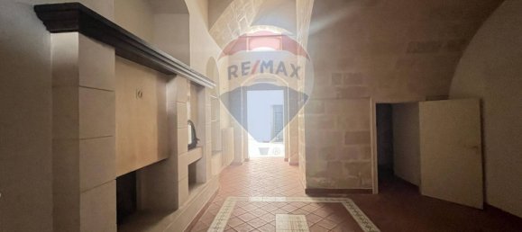 Apartamento de 15 dormitorios en Matera, Italy No. 326304 49
