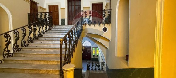 Apartamento de 15 dormitorios en Matera, Italy No. 326304 4