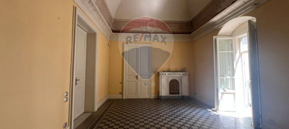Apartamento de 15 dormitorios en Matera, Italy No. 326304 5