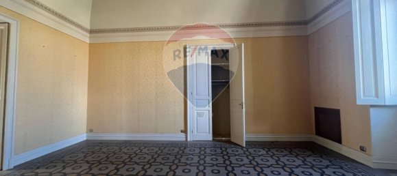 Apartamento de 15 dormitorios en Matera, Italy No. 326304 13