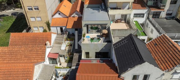 5 bedrooms House in Porto, Portugal No. 126952 24