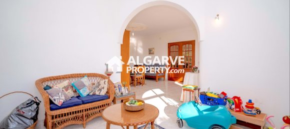 8 bedrooms Villa in Quarteira, Portugal No. 126128 21