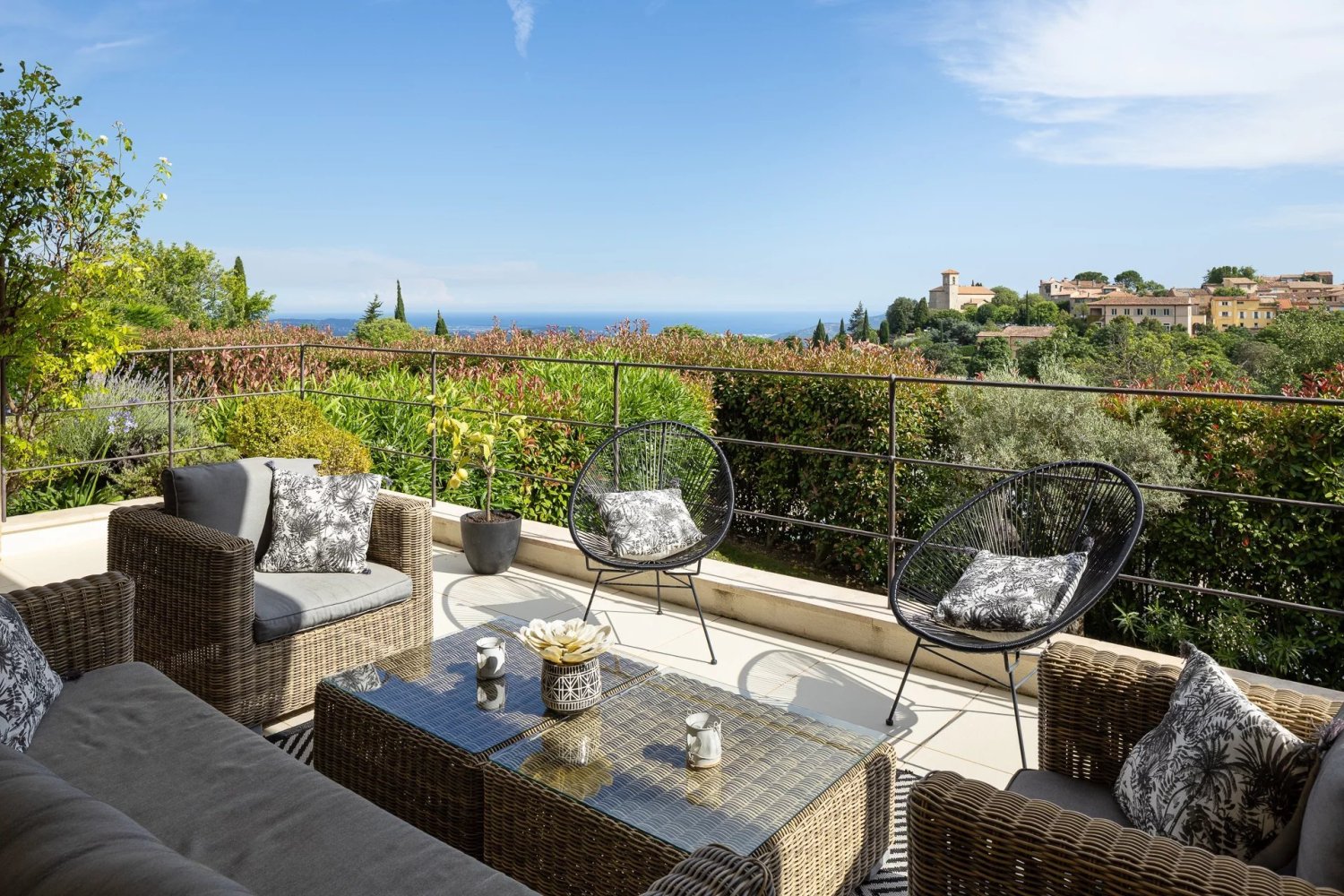 5 chambres Propriété commerciale à Cabris, France No. 660