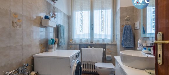 3 Schlafzimmer Wohnung in Pesaro, Italy, Nr. 358420 16