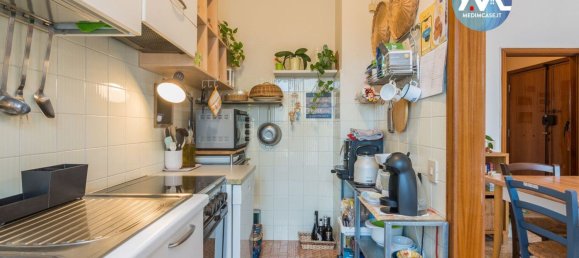 3 Schlafzimmer Wohnung in Pesaro, Italy, Nr. 358420 8