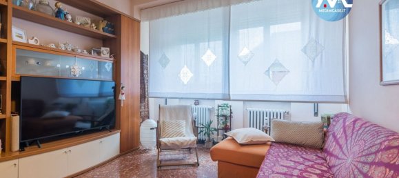 3 Schlafzimmer Wohnung in Pesaro, Italy, Nr. 358420 2