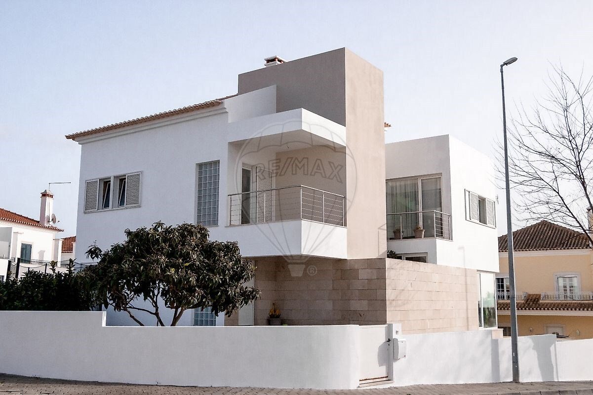 5 bedrooms Villa in Alcacer do Sal, Portugal No. 28937