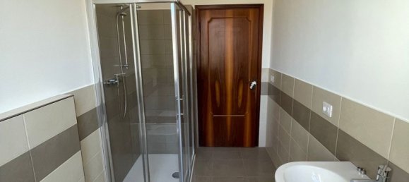 Casa de 8 dormitorios en Ancona, Italy No. 343281 21