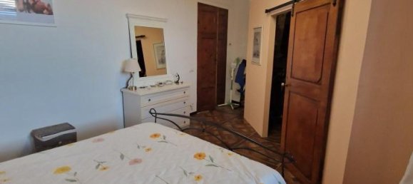 Квартира с 5 комнатами в Капанноли, Италия № 160447 24